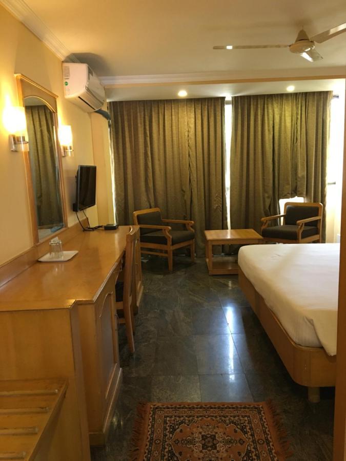 Asr Guesthouse Tirupati Kültér fotó